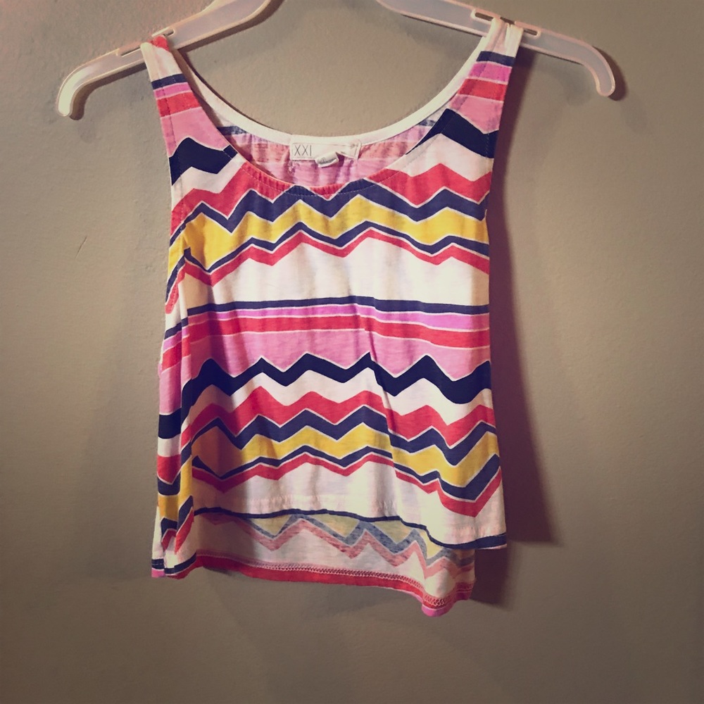 Crop top